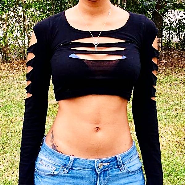 Black Slashed Long Sleeve Crop Top / Made in USA – Lyla's Crop Tops
