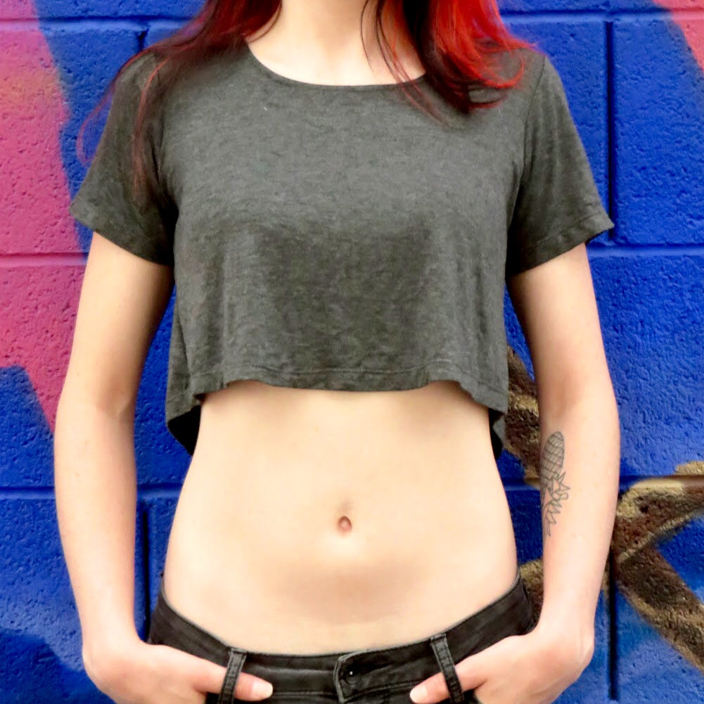 Loose Boxy Gray Short Sleeve Crop Top / Made in USA – Lyla's Crop Tops