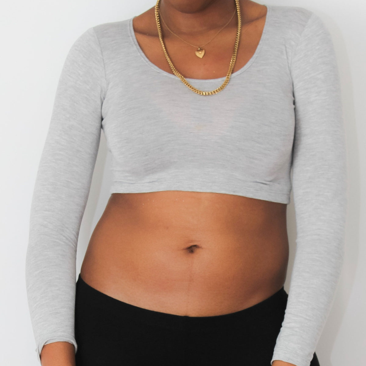White Long Sleeve Form-Fitting Crop Top / Made in USA – Lyla's